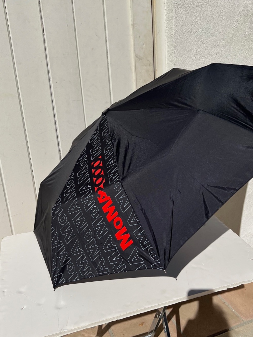 Vintage, NWT< MOMA Auto-Open Umbrella - Picture 10 of 11